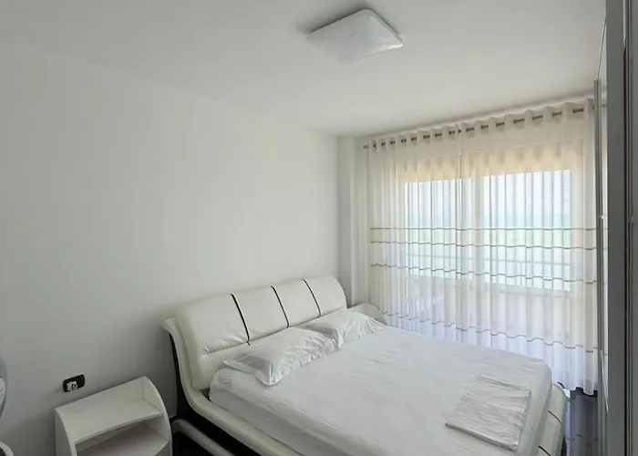 La Perla Rossa 公寓 Durrës